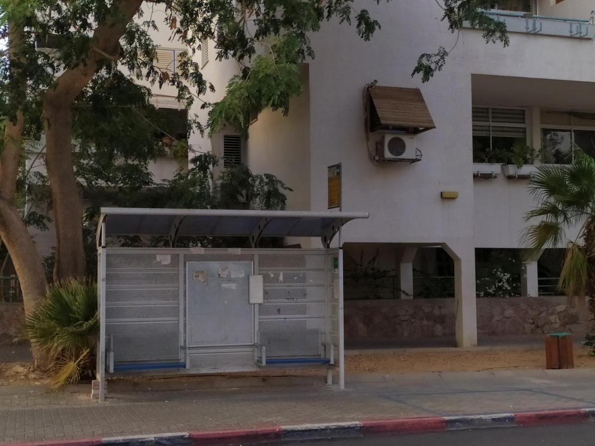 Apartamento Nelly'S Housing Unit Eilat Exterior foto